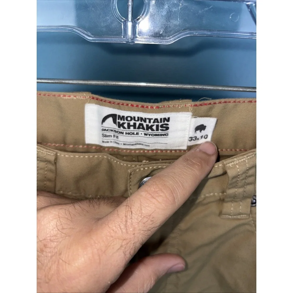 Mountain Khakis Slim Fit Shorts Tan 33x10 Gorpcore Hiking Camping Fishing
